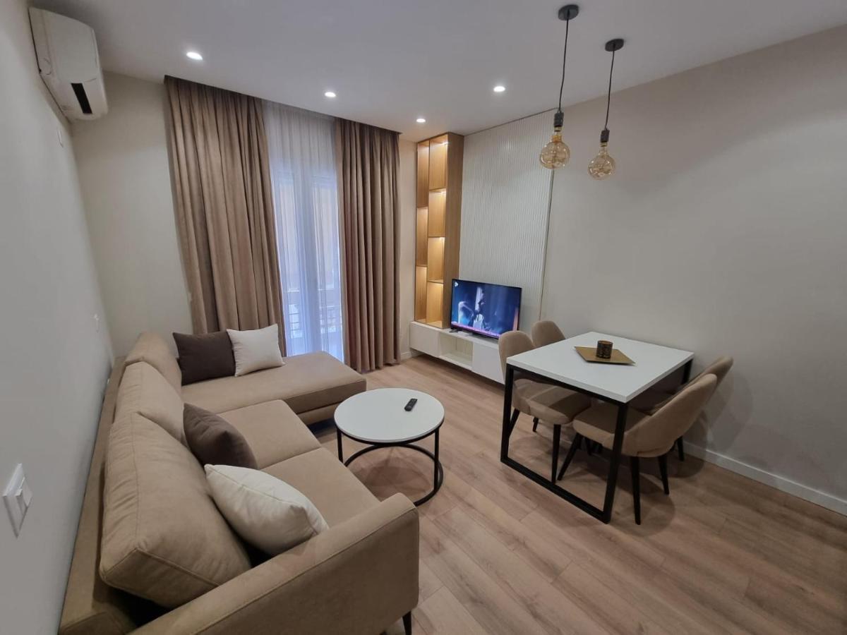 Arkle Apartment 1 Tirana Esterno foto