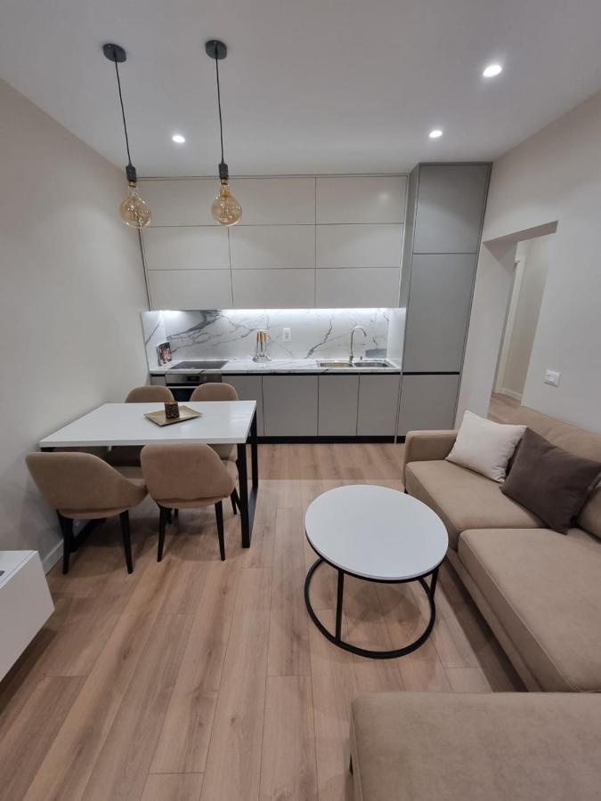 Arkle Apartment 1 Tirana Esterno foto