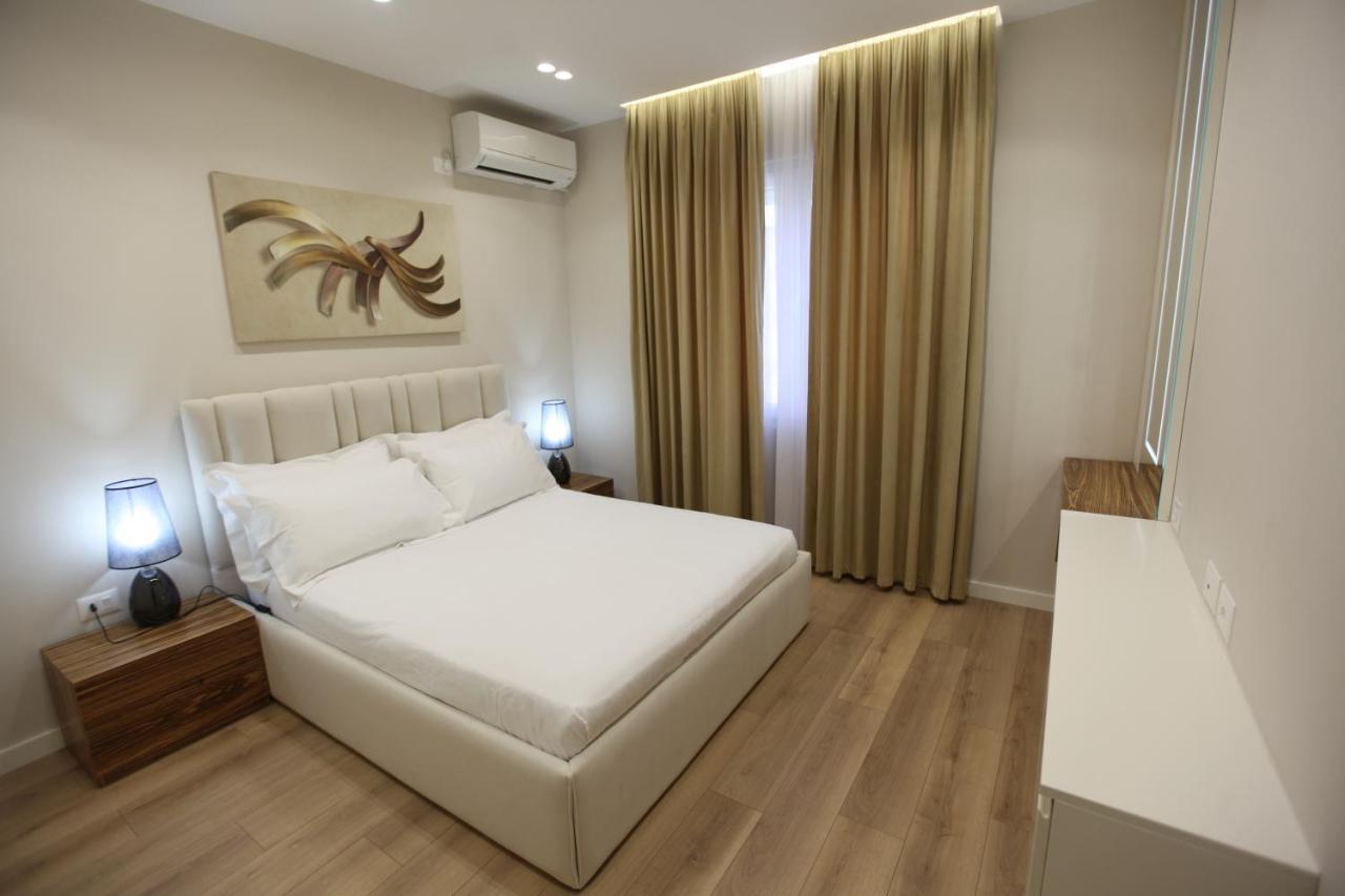Arkle Apartment 1 Tirana Esterno foto