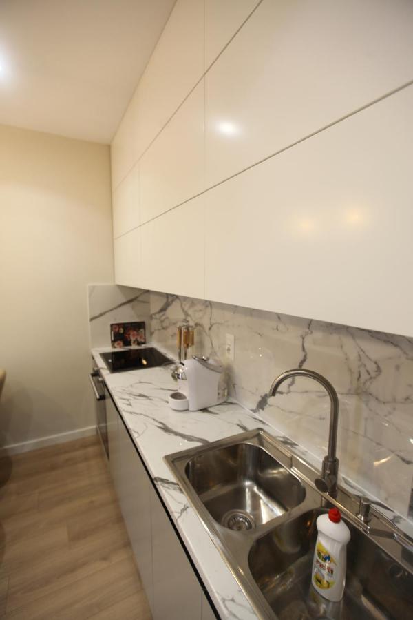 Arkle Apartment 1 Tirana Esterno foto
