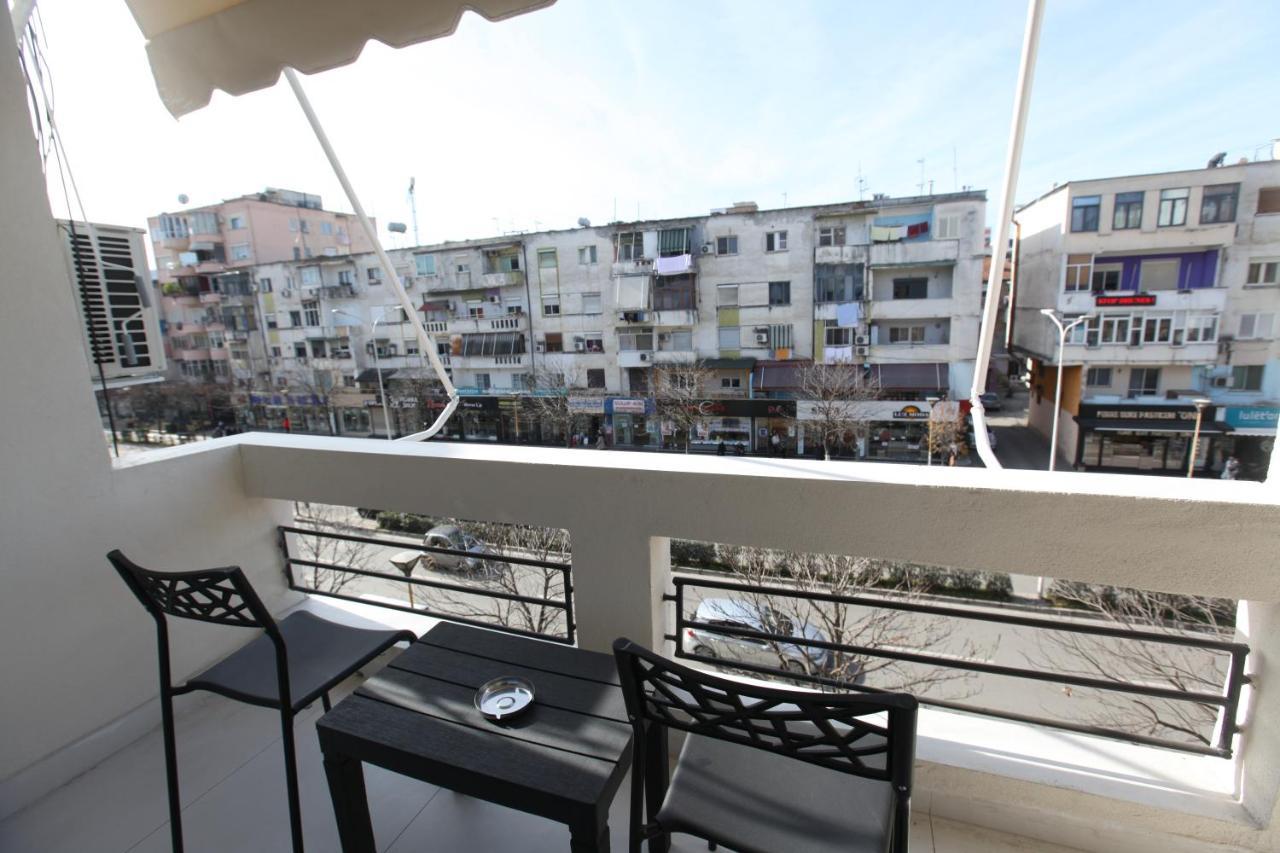 Arkle Apartment 1 Tirana Esterno foto