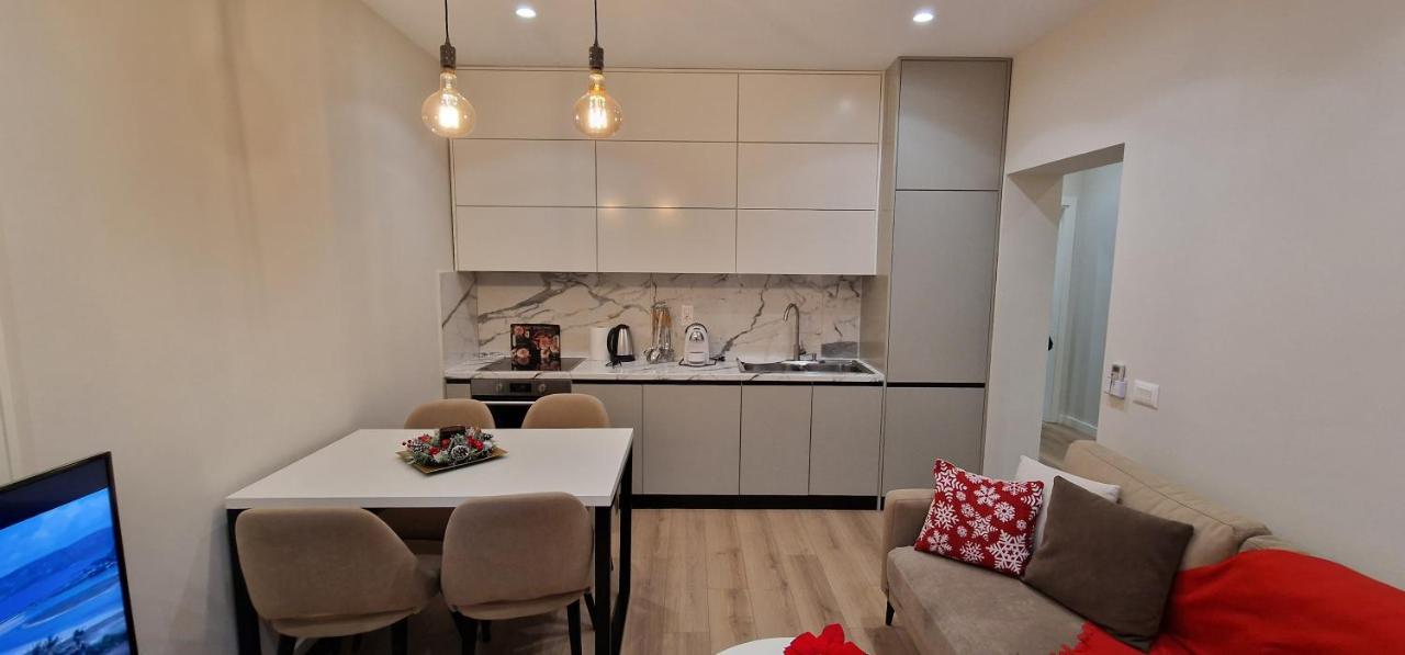 Arkle Apartment 1 Tirana Esterno foto